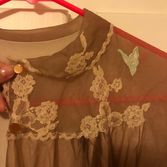 Vintage Night Robe - Picture 3 of 4